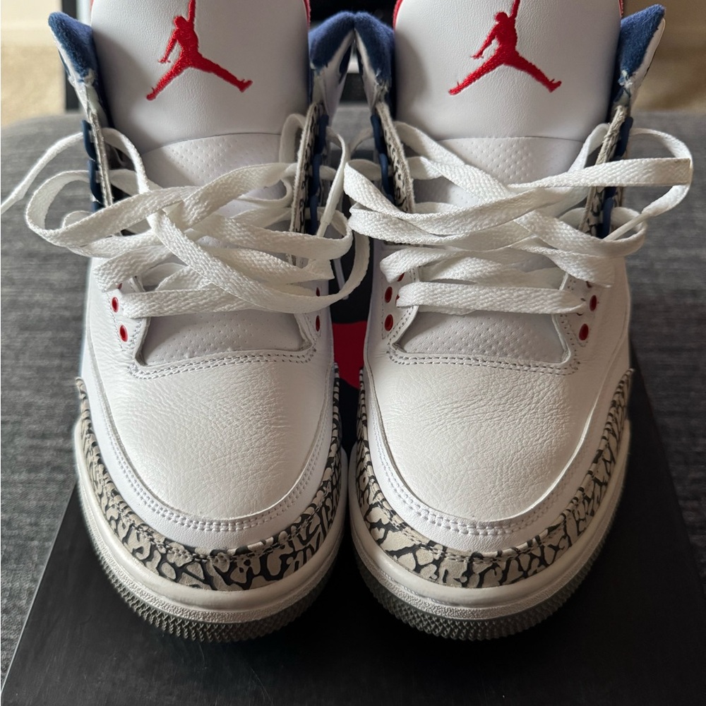 True Blue Jordan 3 Retro